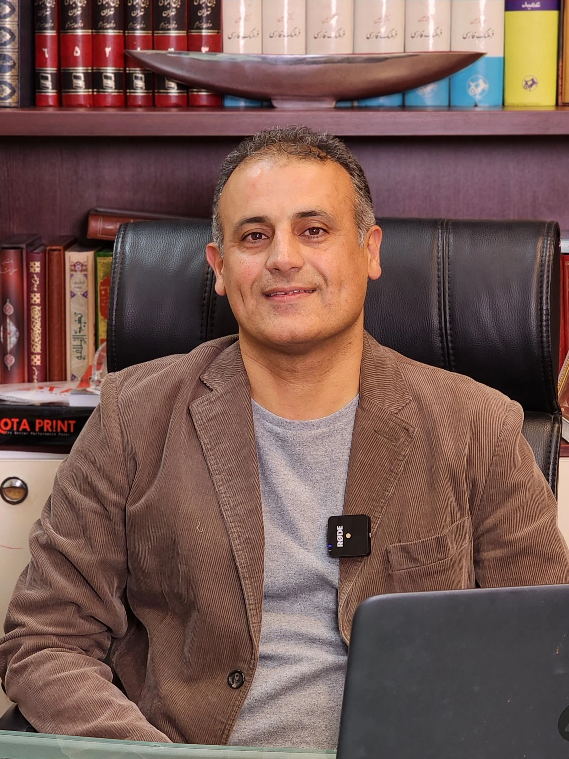 محمد گنجی | استراتژیست کسب‌‌و‌کار، طراح مسیر رشد